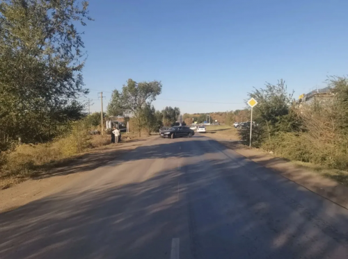 В Оренбурге на перекрёстке столкнулись «Хендай» и «ВАЗ‑2106» — пассажирка получила травмы