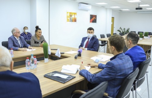 Уральская Сталь провела техническое совещание с ЦНИИ транспортного строительства