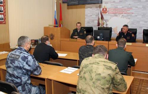 Оренбургские росгвардейцы прошли обучение военно-политической работе