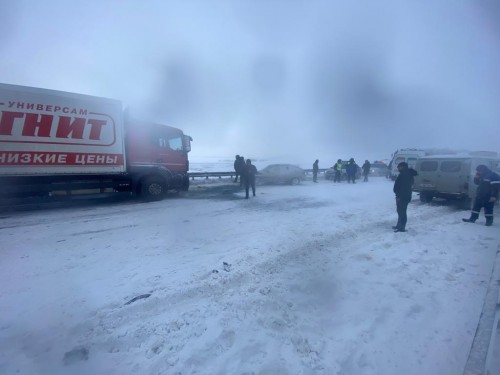 В Переволоцком районе столкнулись семь автомобилей – есть пострадавшие В Переволоцком районе столкнулись семь автомобилей – есть пострадавшие