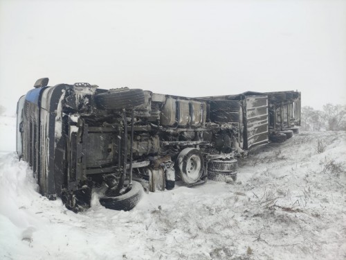 В Северном районе на автомобильной дороге Москва – Челябинск в кювет съехал автомобиль В Северном районе на автомобильной дороге Москва – Челябинск в кювет съехал автомобиль