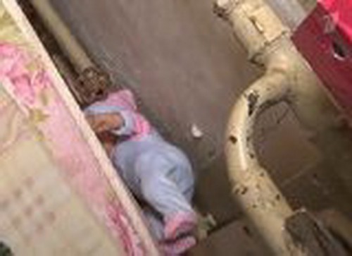 В Переволоцком районе ребенок получил ожоги упав на трубу отопления В Переволоцком районе ребенок получил ожоги упав на трубу отопления