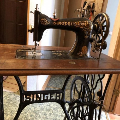 В Переволоцком районе у местного жителя украли швейную машинку «Зингер»