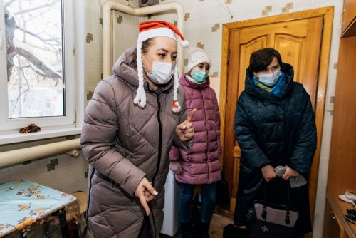 Сотрудники «Газпромнефть-Оренбурга» подарили праздник детям