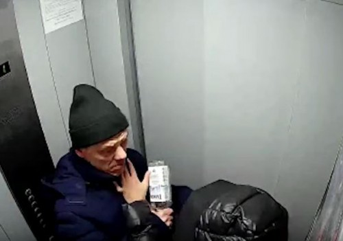 В Оренбурге неоднократно судимый мужчина с бутылкой в лифте напал на девушку
