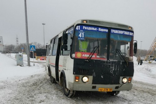 Водители пассажирских автобусов в Оренбурге ездят без прав