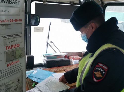 Водители пассажирских автобусов в Оренбурге ездят без прав