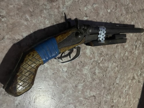 Сотрудниками полиции Шарлыкского района изъято самодельное оружие 