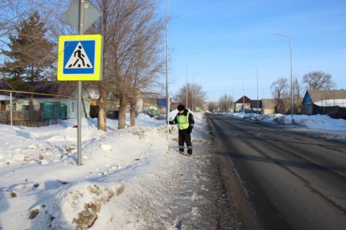 Сотрудники Госавтоинспекции Соль-Илецкого городского округа контролируют содержание улиц 