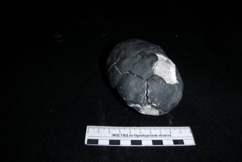 В Сакмаре у двух жителей Оренбурга изъяли около 200 грамм синтетического наркотика