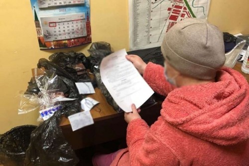 Сотрудники полиции задержали банду сутенеров в Сорочинске Сотрудники полиции задержали банду сутенеров в Сорочинске