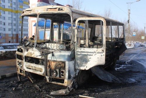 В Оренбурге на улице Буранной сгорел маршрутный автобус