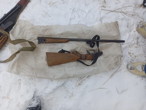 Житель Акбулака купил дом и нашел два ружья, которые не сдал в полицию
