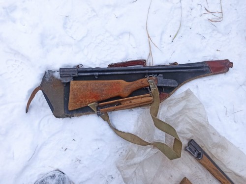 Житель Акбулака купил дом и нашел два ружья, которые не сдал в полицию