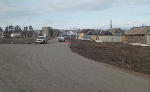 В г. Сорочинске сотрудники полиции устанавливают обстоятельства дорожно-транспортного происшествия с пострадавшим   