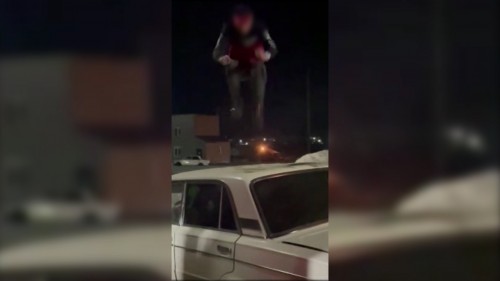 Житель Бугуруслана повредил собственный автомобиль, чтобы его не забрали на штрафстоянку