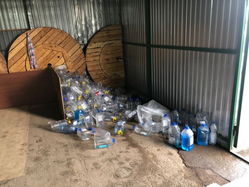 В Оренбурге пресечена деятельность цеха по производству стеклоомывающей жидкости на основе метилового спирта В Оренбурге пресечена деятельность цеха по производству стеклоомывающей жидкости на основе метилового спирта