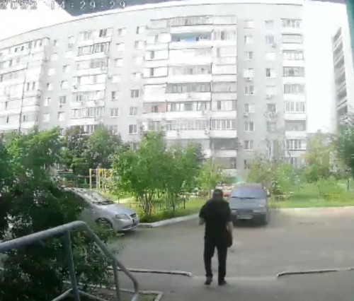 Внимание, розыск! В Оренбурге сотрудники полиции устанавливают местонахождение подозреваемого в убийстве 