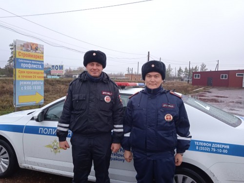 Сотрудниками ДПС Октябрьского района выявлен факт подделки водительского удостоверения