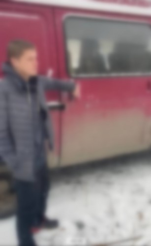 В Орске оперативники задержали подозреваемого в угоне микроавтобуса