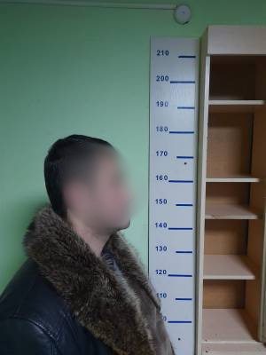 Первомайскими полицейскими в изолятор временного содержания помещен иностранный гражданин, находящийся в федеральном розыске
