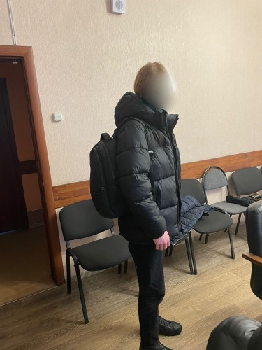 Полицейские Новотроицка задержали подростка-курьера, помогавшего мошенникам