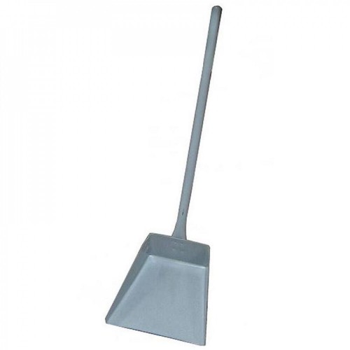 В Домбаровке пенсионер ударил женщину совком по голове В Домбаровке пенсионер ударил женщину совком по голове