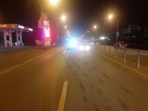 В Оренбурге сотрудники полиции устанавливают обстоятельства ДТП с участием мотоцикла