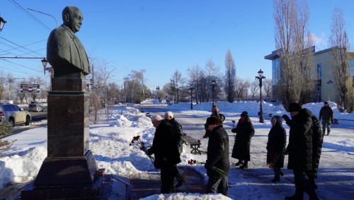 Оренбуржцы почтили память Юрия Гаранькина