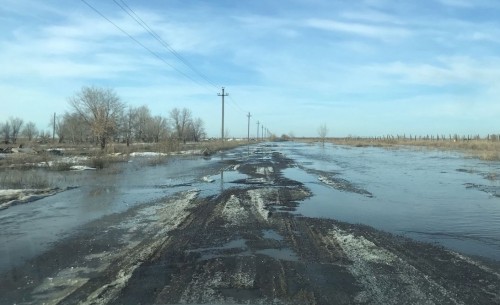 Готовимся к паводку, чистим ливнёвки и водоотводы