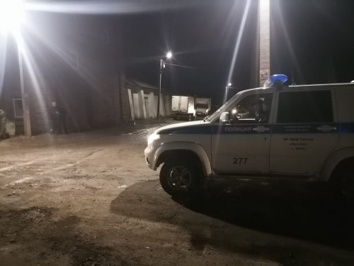  Оренбургские полицейские помогают гражданам и обеспечивают эвакуацию в старом городе Орска
