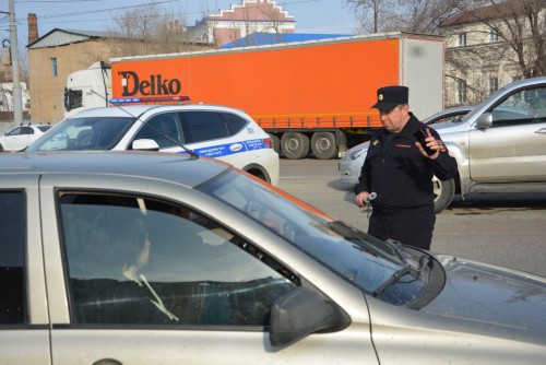 В Оренбурге частично возобновлено движение транспортных средств по улице Донгузской