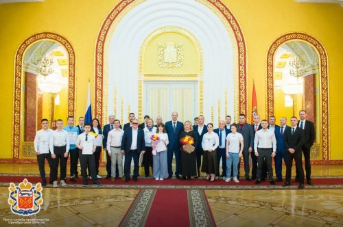 Вручили премии и стипендии лучшим спортсменам и тренерам Оренбуржья