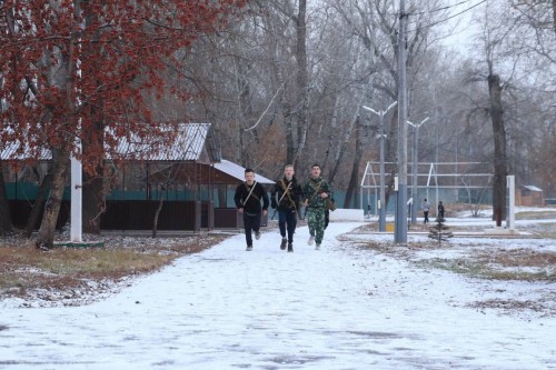 В Оренбурге прошел военизированный кросс среди детей и подростков