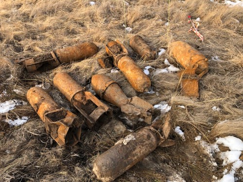 В Оренбургском районе обеспечивается охрана на месте обнаружения авиационных бомб