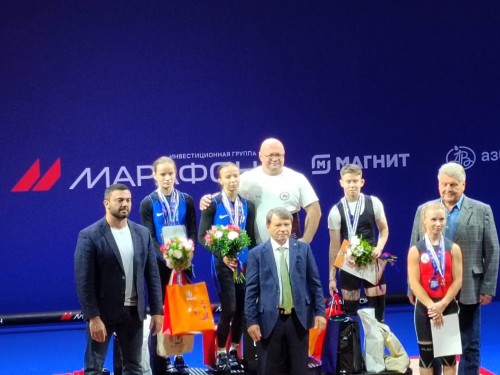 Оренбургские тяжелоатлеты завоевали две бронзовые медали на чемпионате России