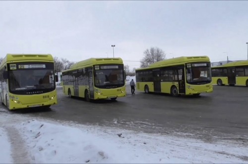 Оренбурженка отсудила у предприятия 230 000 рублей за травму во время поездки на автобусе