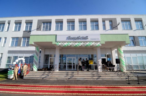 В Оренбурге 1 сентября за парты сядут 76 тысяч школьников