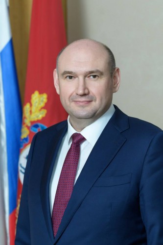 Врио губернатора Оренбургской области Евгений Солнцев поздравил жителей региона с Днем знаний