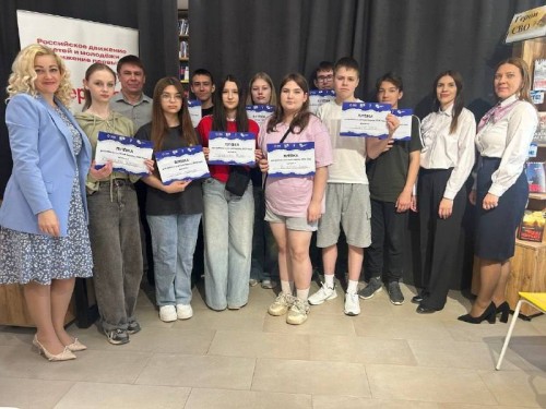 Почти 4,5 тысячи оренбургских подростков вышли на работу этим летом