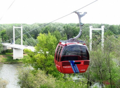 В Оренбурге канатная дорога через Урал не будет работать еще как минимум 90 суток