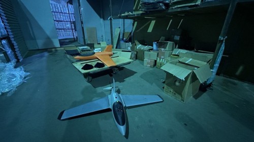 В Оренбуржье таможенники обнаружили дроны в Газели возле границы с Казахстаном В Оренбуржье таможенники обнаружили дроны в Газели возле границы с Казахстаном