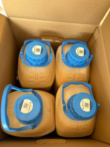 В Оренбуржье задержали свыше 200 литров французских пестицидов