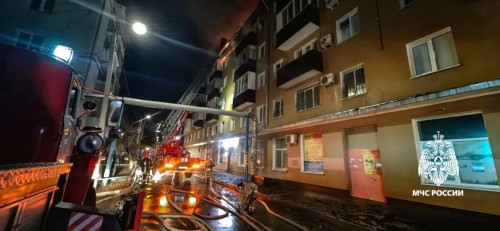 Губернатор Оренбуржья поручил срочно восстановить многоквартирный дом после пожара