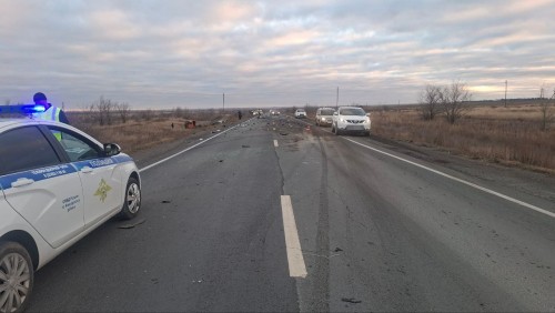 В ДТП с Камазом на трассе под Кумаком погиб житель Орска