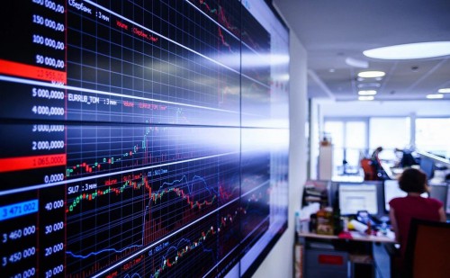 Предприниматель из Оренбургского района потерял 1 500 000 рублей, зарабатывая с мошенниками на цифровой платформе