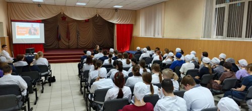 В Бузулуке для студентов медколледжа полицейские провели серию мероприятий