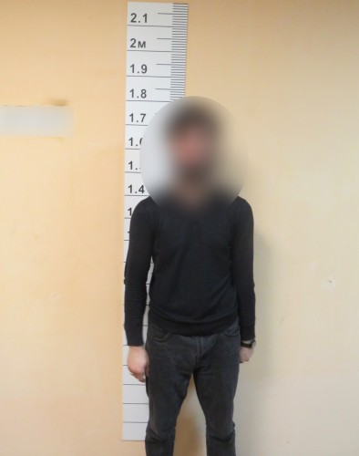 Оренбуржец украл у сожительницы золотую цепочку с кулоном и пять золотых колец