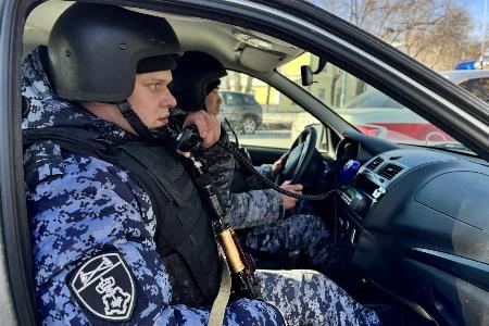 Росгвардейцы задержали мужчину, который неоднократно похищал продукцию из магазина