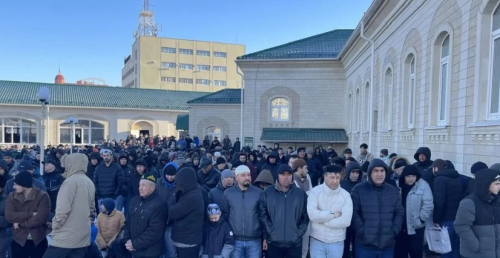 В Оренбуржье верующие встречают Ураза-байрам праздничной проповедью